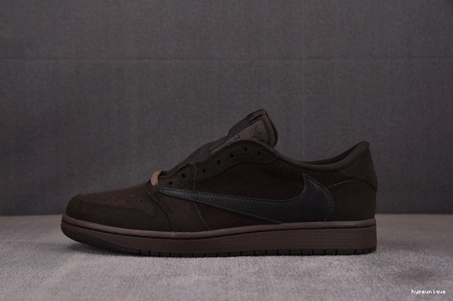 HYPE Velvet 1 DM7866-202 Brown Jordan Low Travis OG x Scott Air 0807